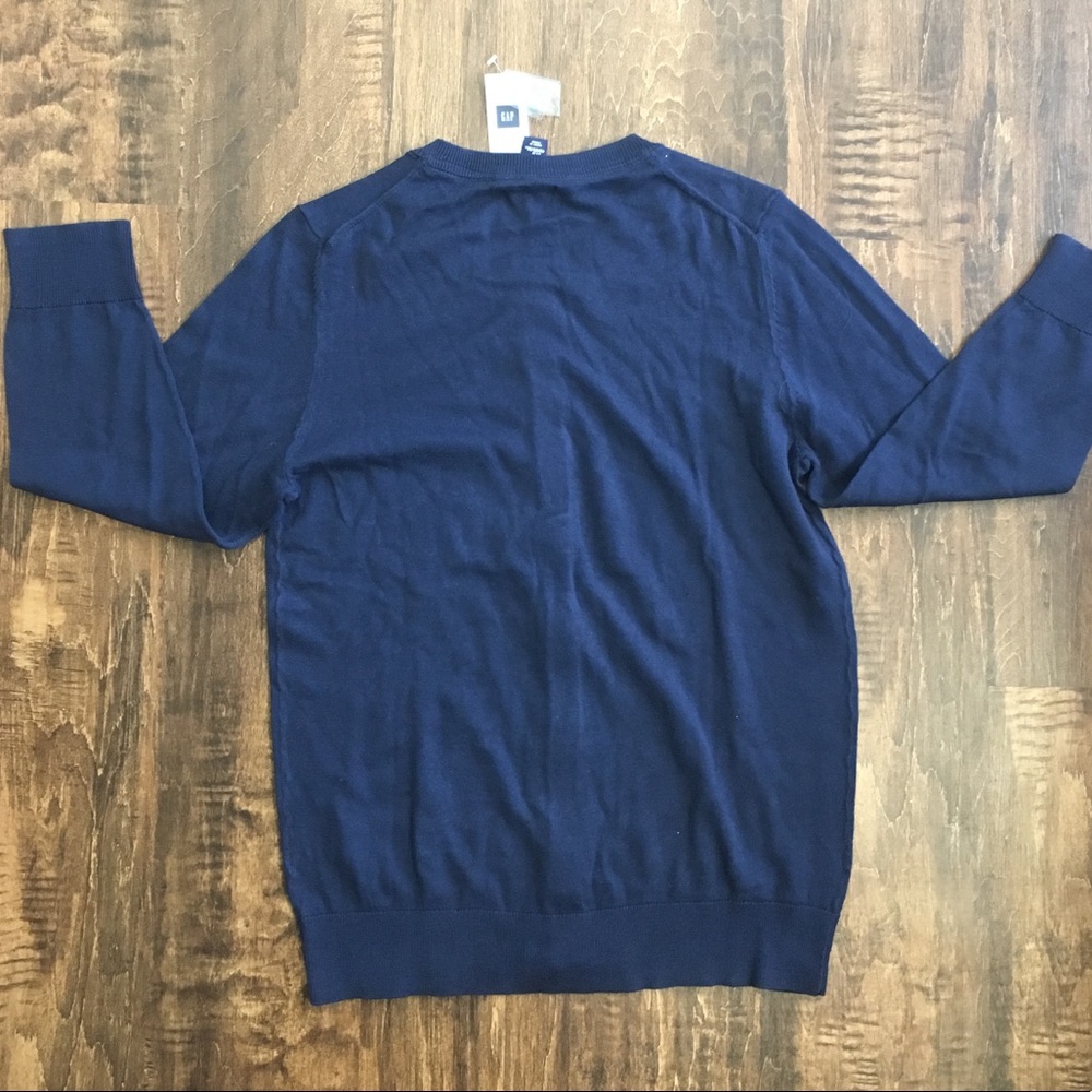NWT GAP button down sweater - Picture 2 of 4